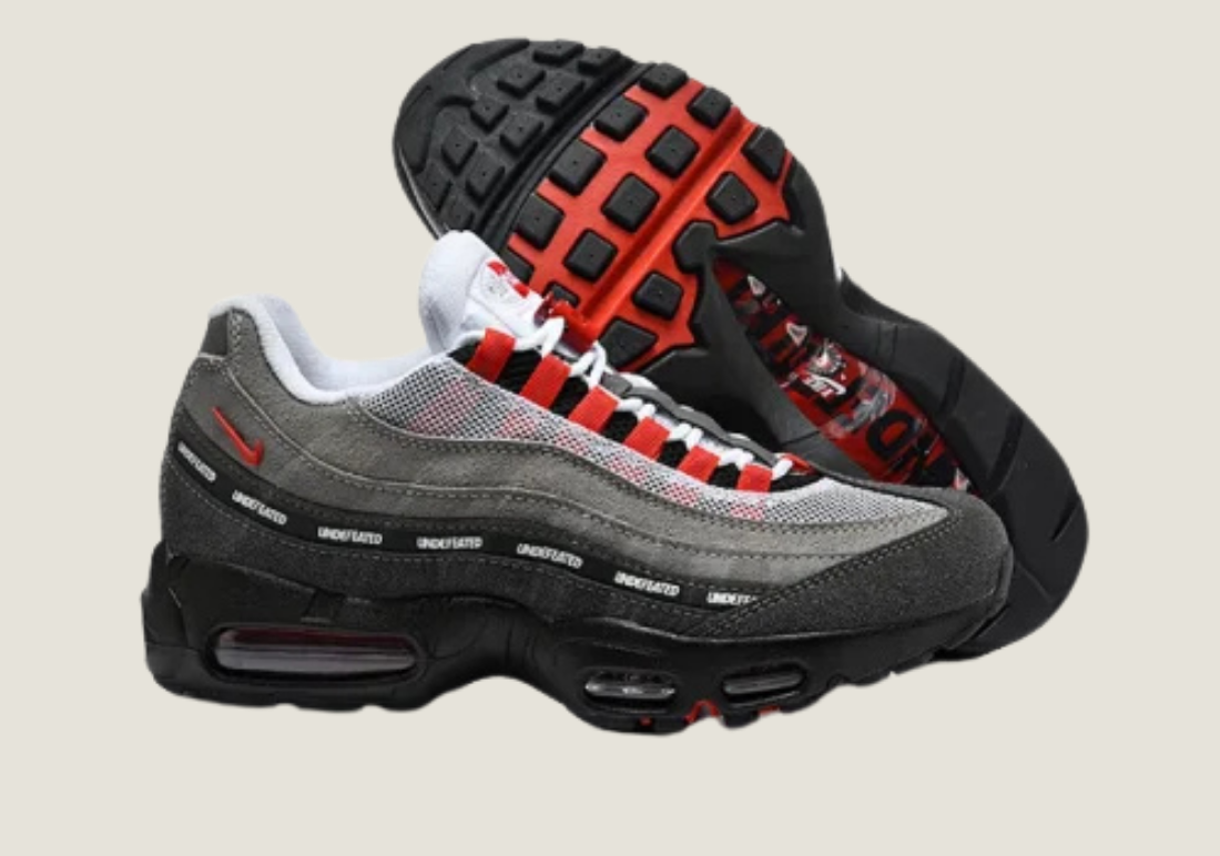 Air Max 95 x UNDEFEATED Bright Crimson