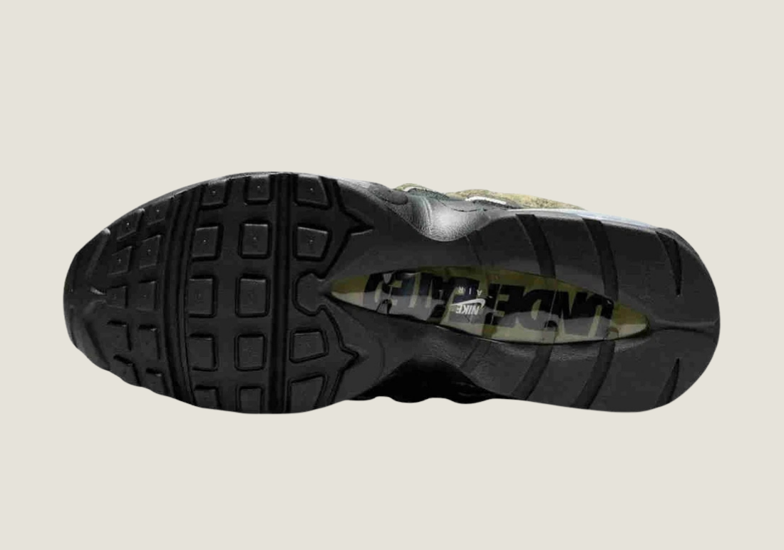 Air Max 95 x UNDEFEATED Olive