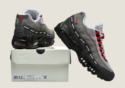Air Max 95 x UNDEFEATED Bright Crimson
