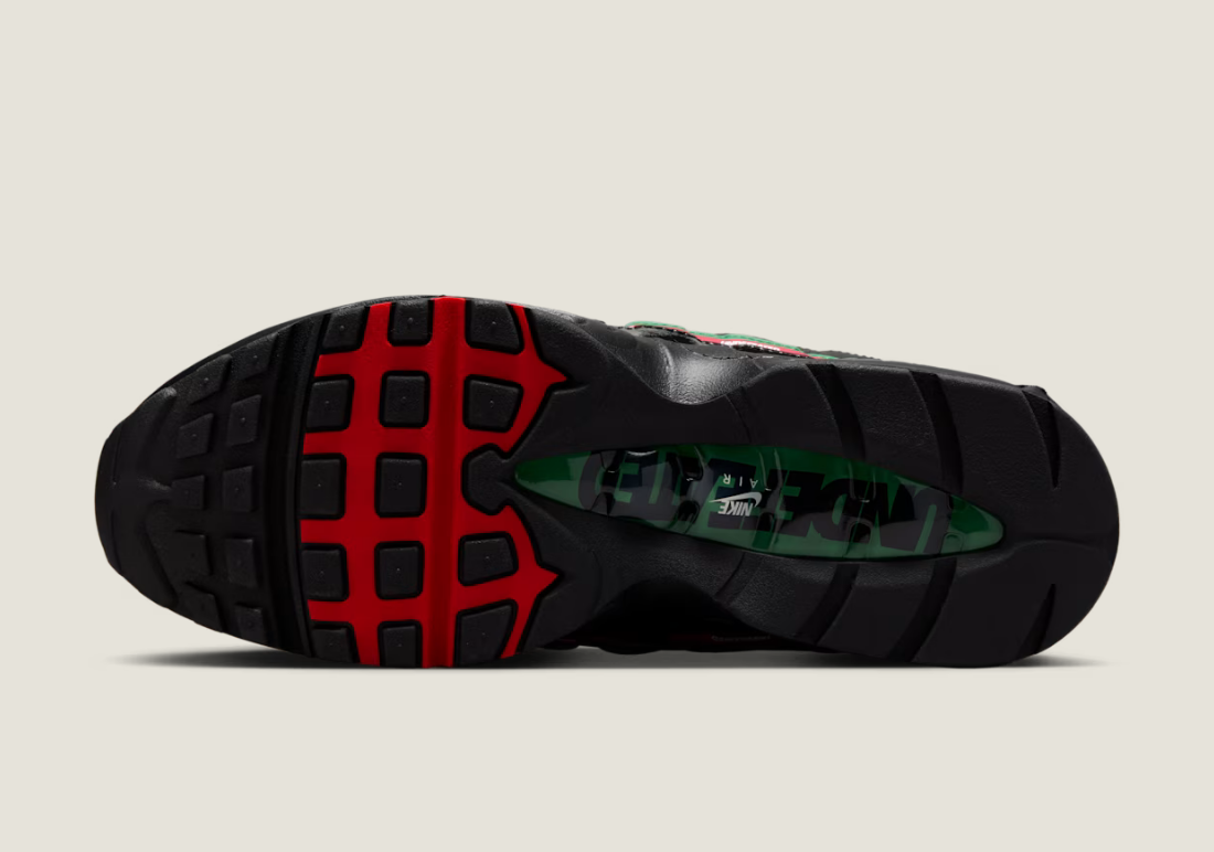 Air Max 95 x UNDEFEATED Black