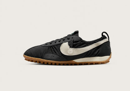 Jacquemus Moon Shoe Black / White / Gum