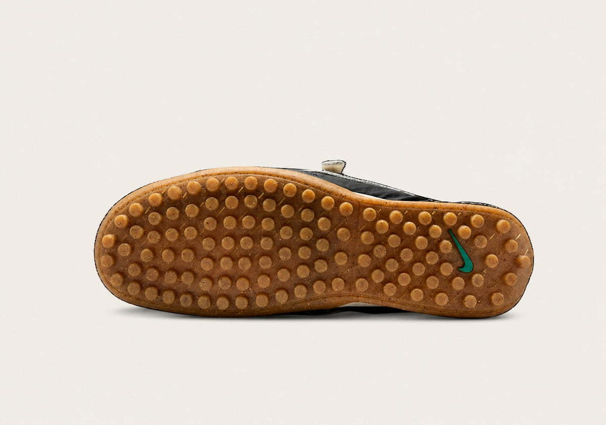 Jacquemus Moon Shoe Black / White / Gum