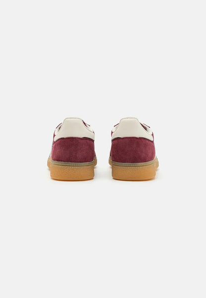 Handball Spezial Low-Top Sneakers – Shadow Red / Off-White