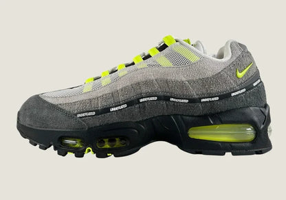 Air Max 95 x UNDEFEATED Nyc Neon