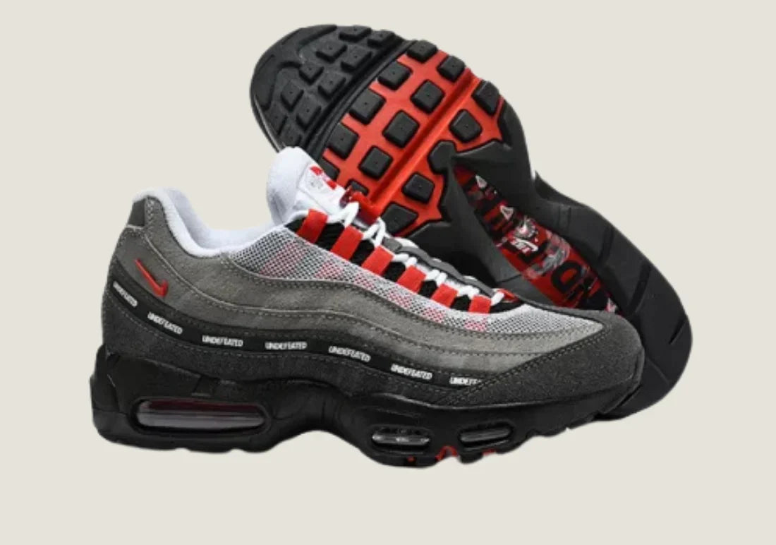 Air Max 95 x UNDEFEATED Bright Crimson